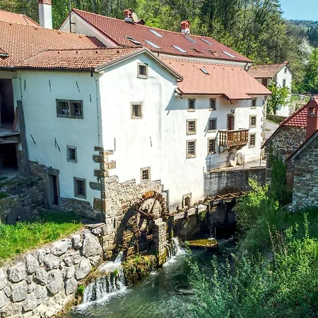 Hébergement de vacances Hiška Kovačija-riverside Boutique Retreat