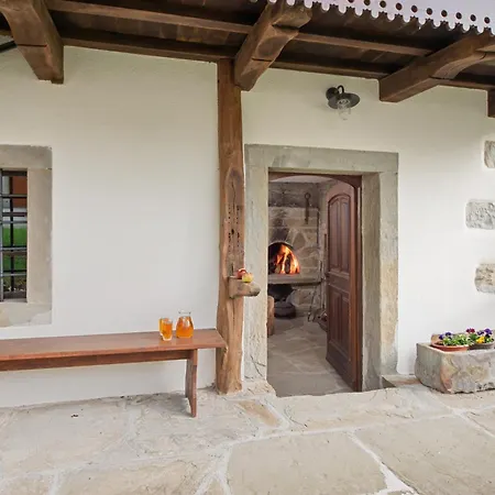 Hébergement de vacances Hiška Kovačija-riverside Boutique Retreat *