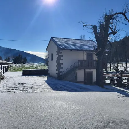 Hiška Kovačija-riverside Boutique Retreat
