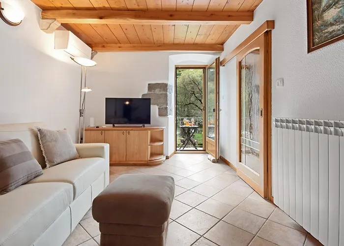 Hiska Kovacija Ferienhaus Vremski Britof